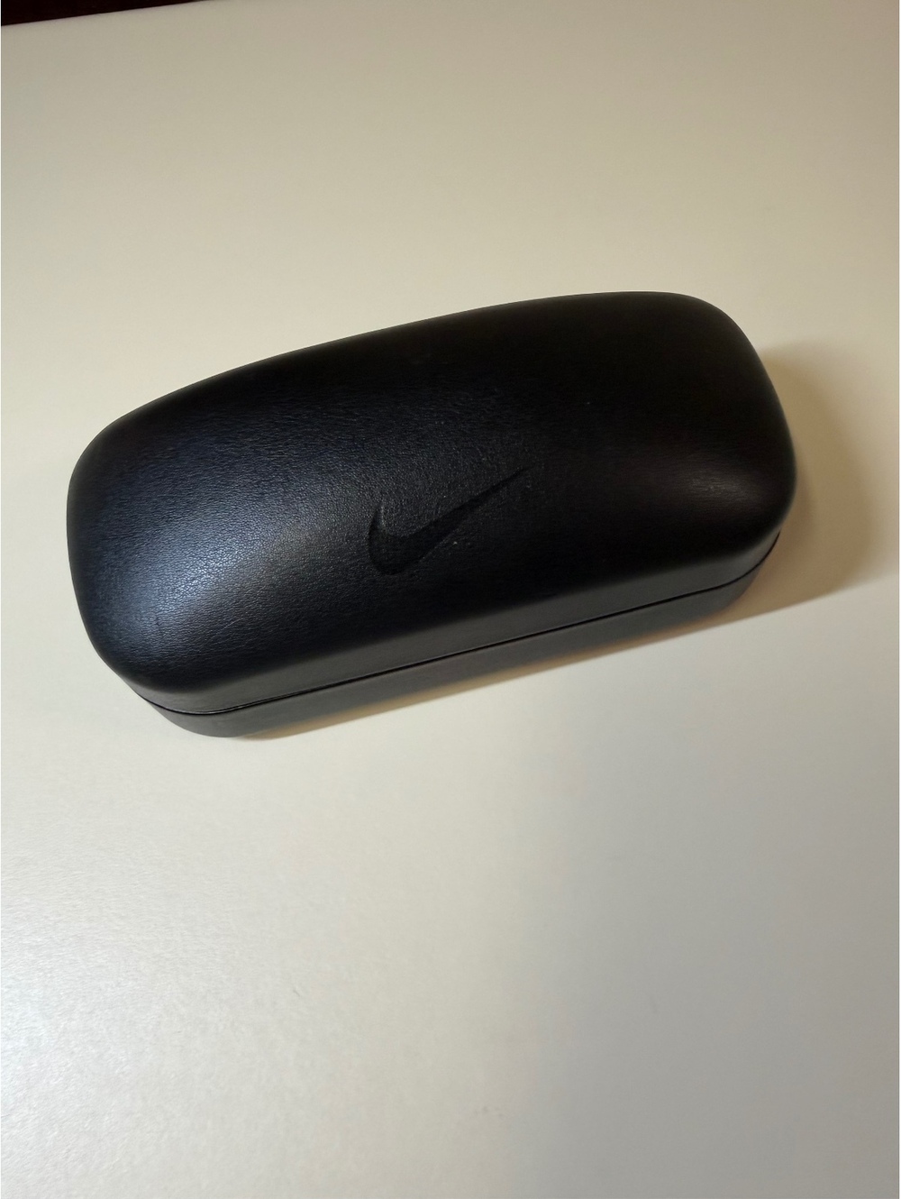 Nike Black Eyeglasses Sunglasses Case with Cleaning Cloth